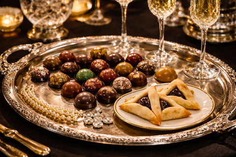 SOIRÉE-SIZED  108  HAND-CRAFTED CHOCOLAT  BONBON COLLECTION